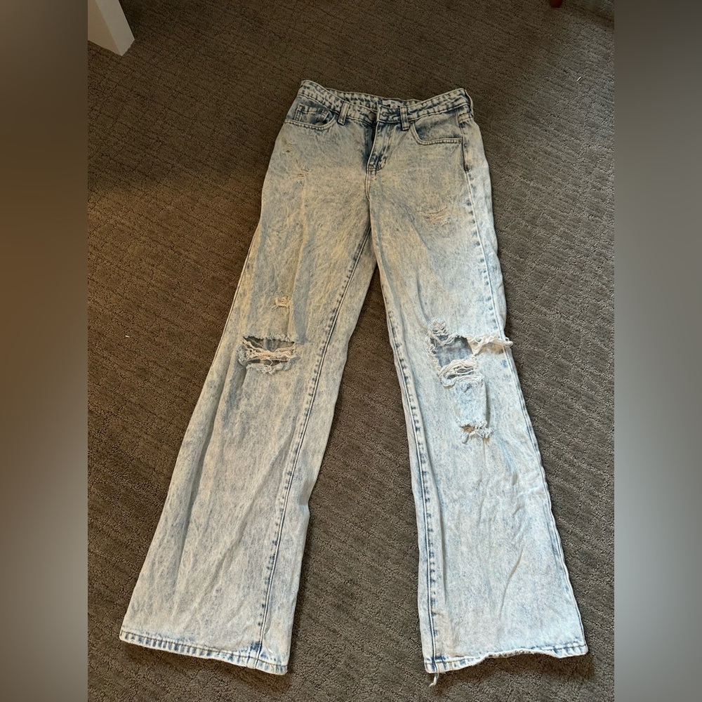 Low Waist Baggy Flared Ripped Acid Wash Jeans
